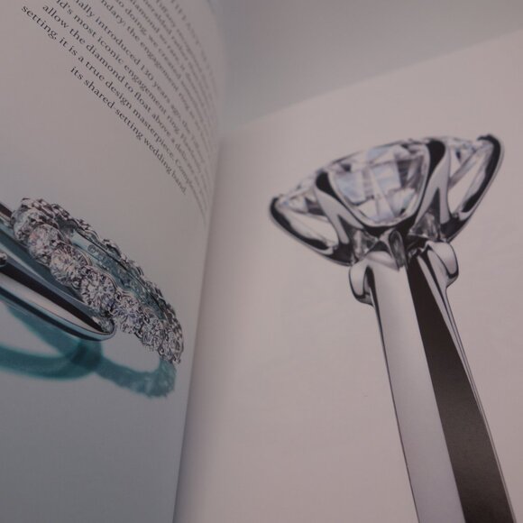 Tiffany & Co. This is a Tiffany Ring Book (English) - Picture 13 of 14